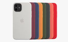 Cargar imagen en el visor de la galería, Fundas iPhone Terciopeladas
